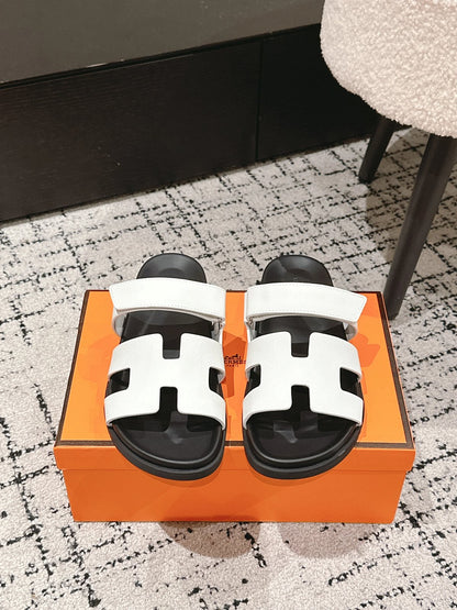 H Sandals